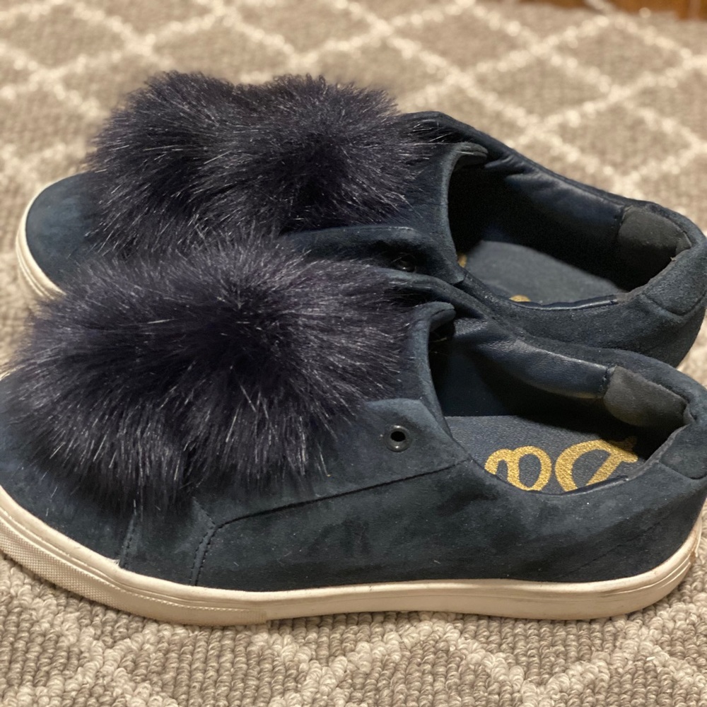 Sam Edelman low top sneaker